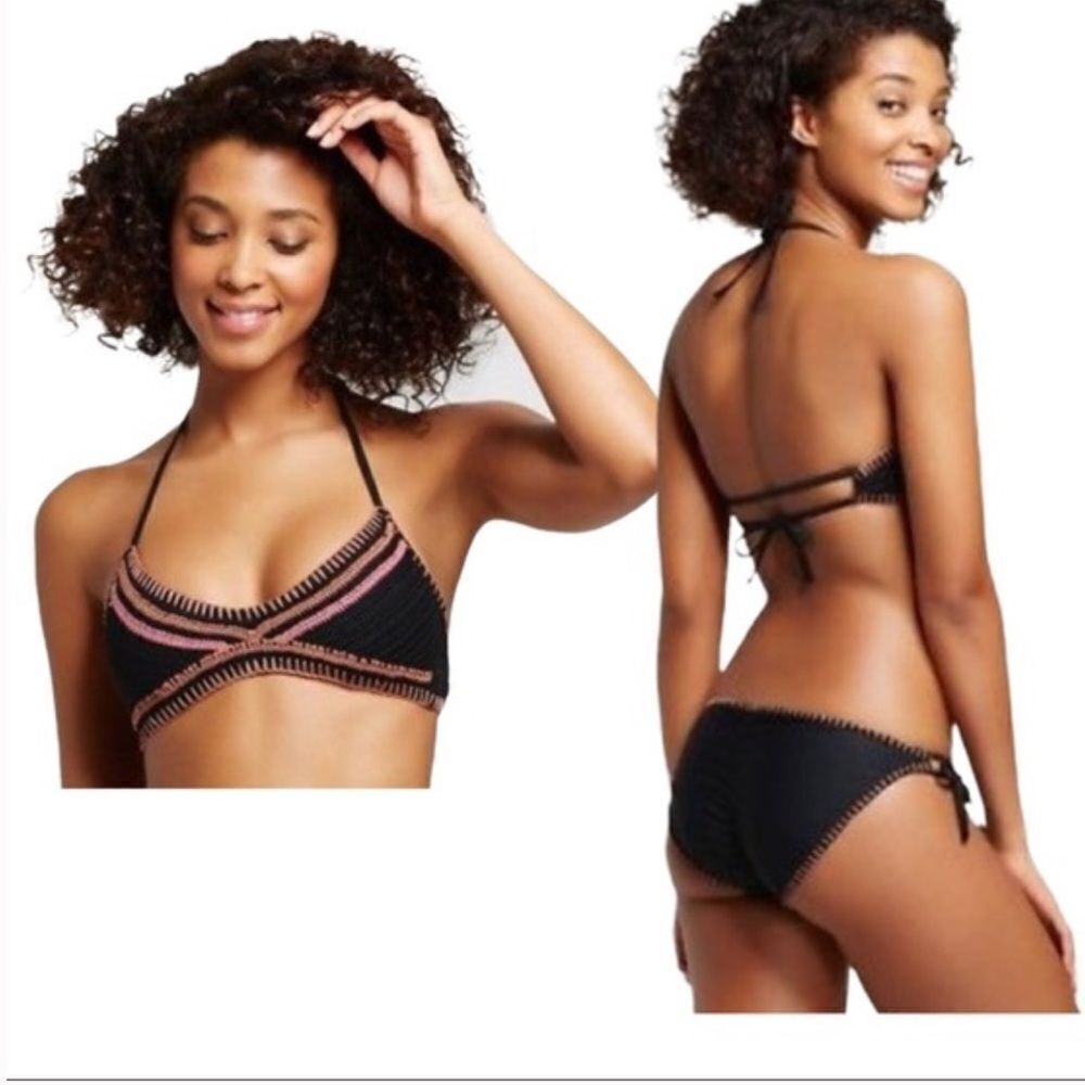 ‎Xhilaration crochet bikini set
